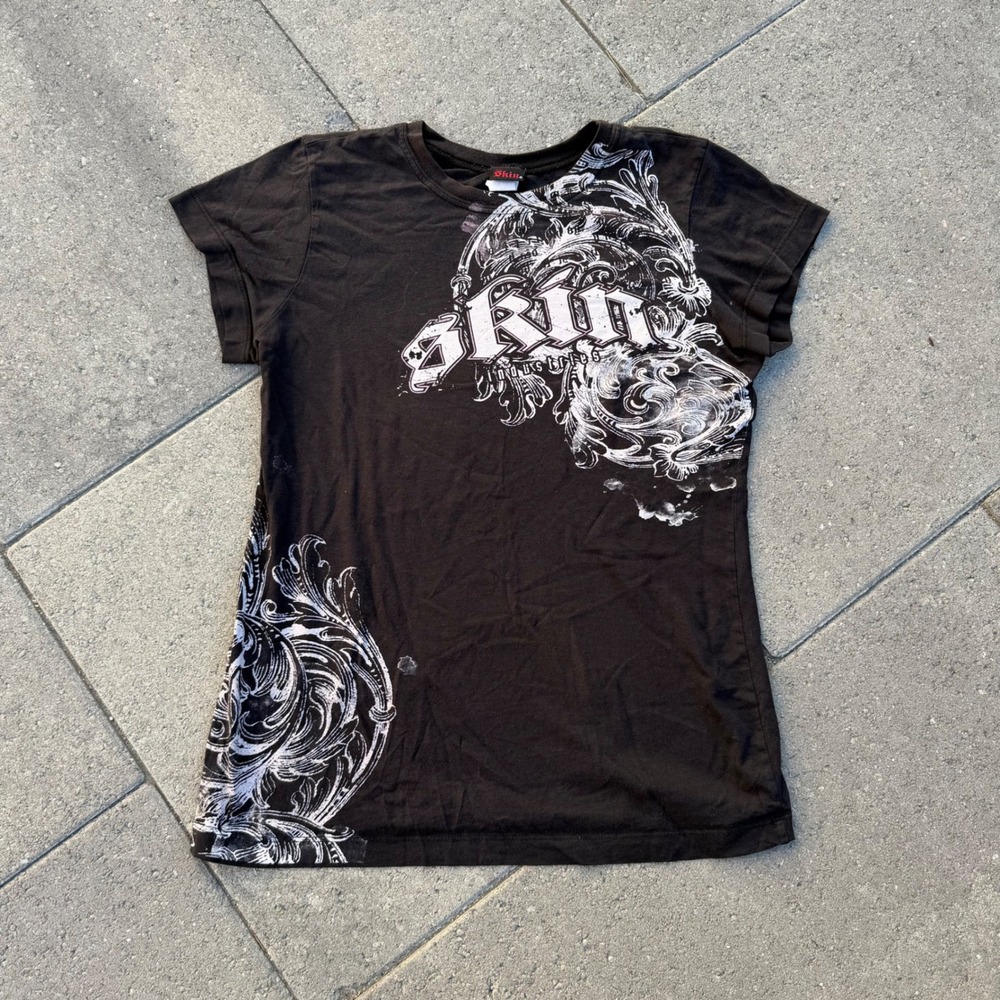 Skin Industries Womens Y2K Graphic T-Shirt Black Filigree Scrollwork Logo Tee